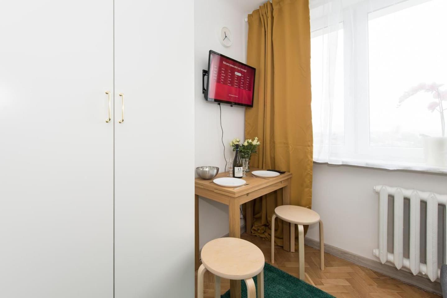 Superapart Belwederska Room B Ministudio Warsawa Bagian luar foto